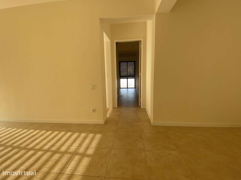 Apartamento T2 em Algueirão - Mem Martins-7
