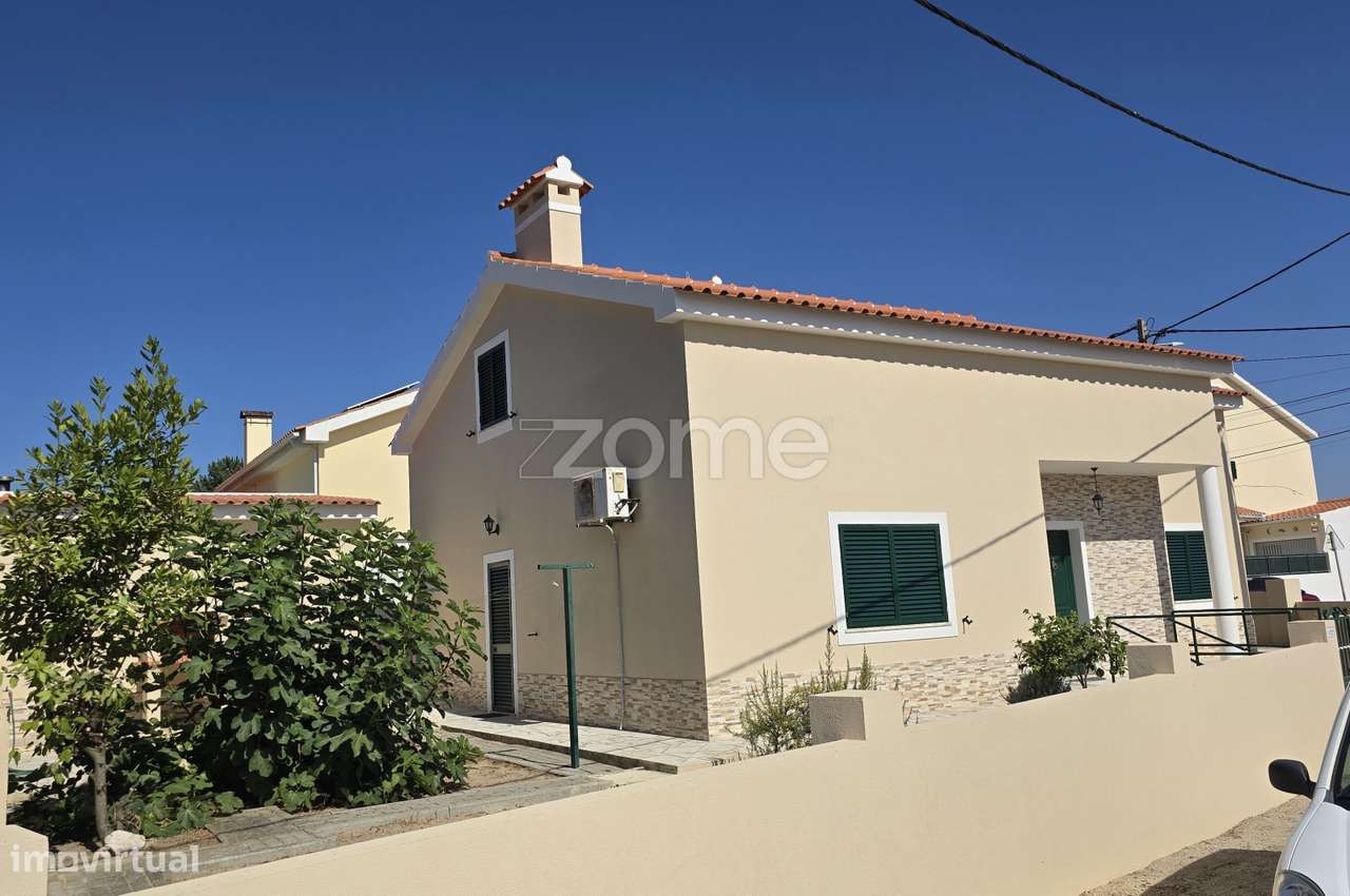 Moradia Isolada T2+2 no Pinhal do General - Grande imagem: 2/39