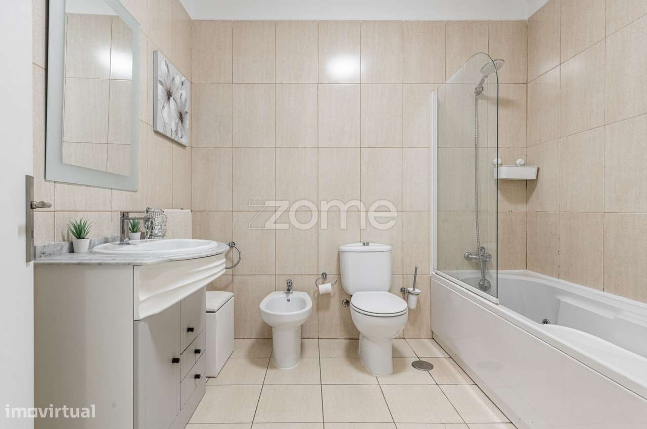 Apartamento T3 com Suíte em São Vítor, Braga-11