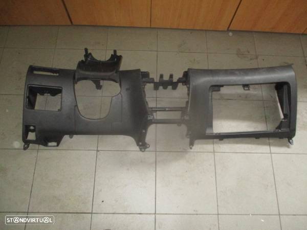 Tablier 5530302120 TOYOTA COROLLA 2006 PRETO - 1