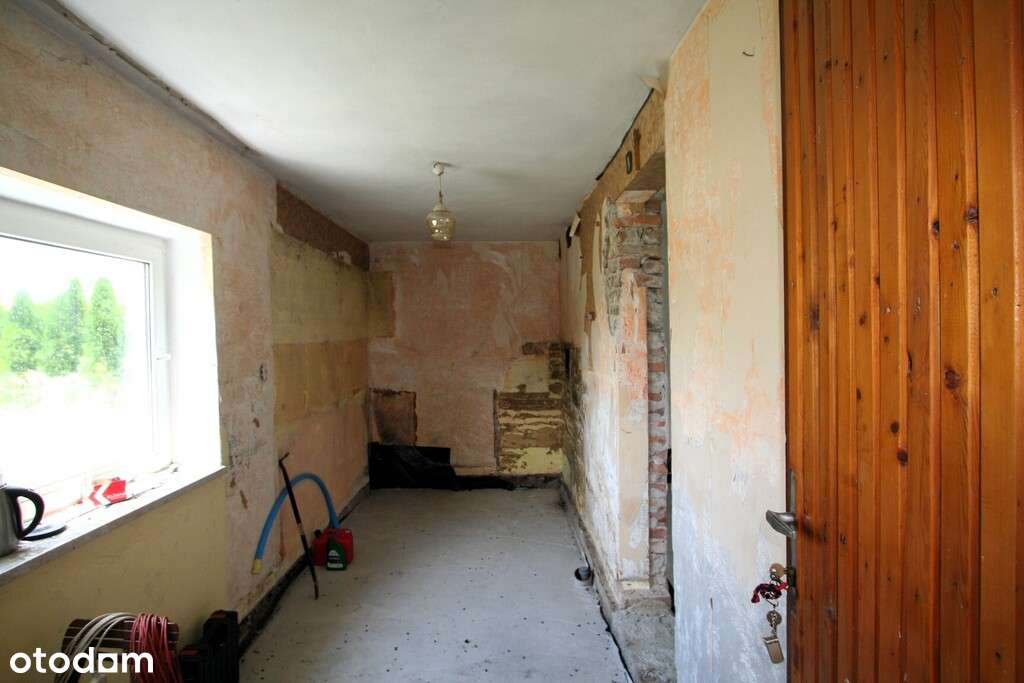 Budynek przygotowany do prac remontowych-7