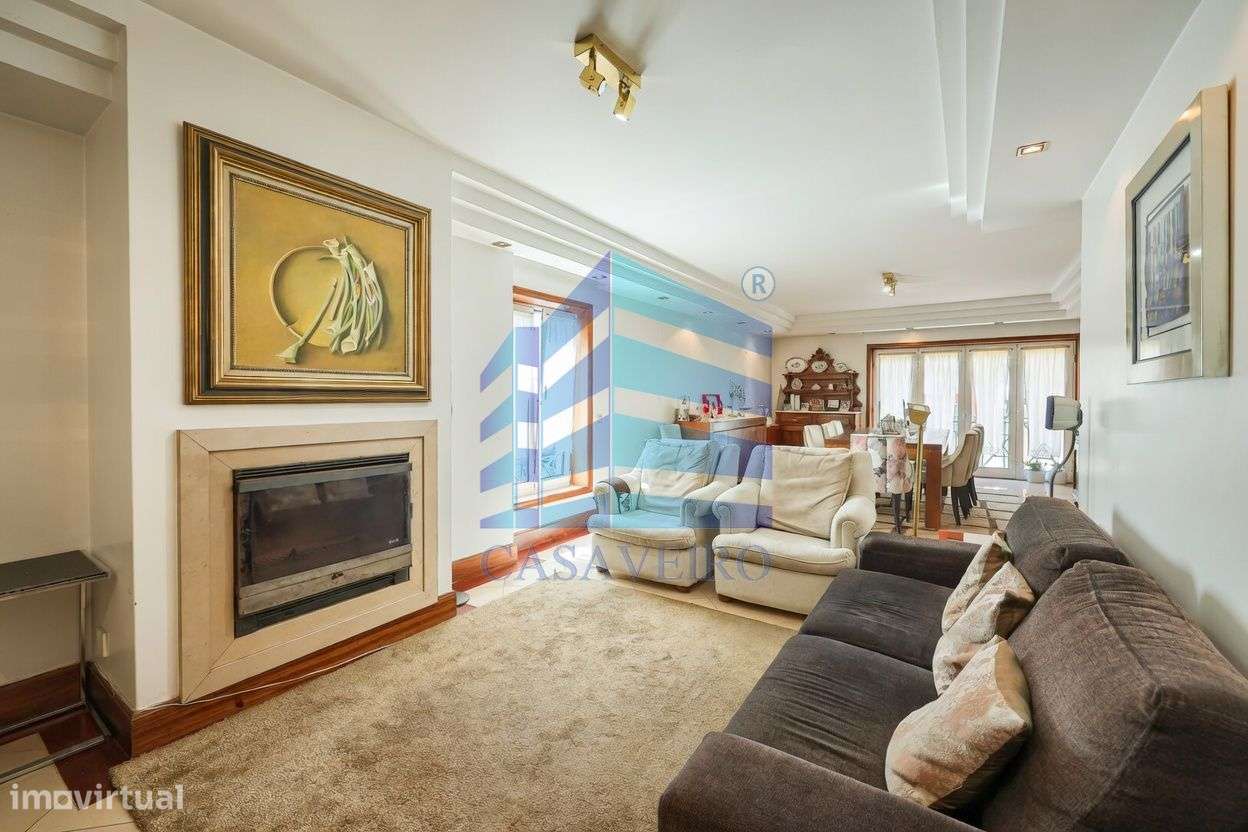 Moradia T4 de gaveto na Forca em Aveiro - Grande imagem: 2/34