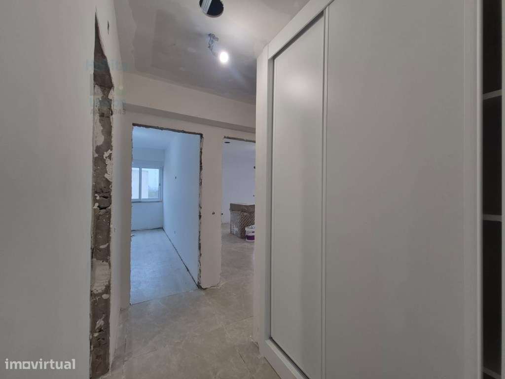 T2 com terraço no Carregado a 20 minutos de Lisboa - Grande imagem: 4/21