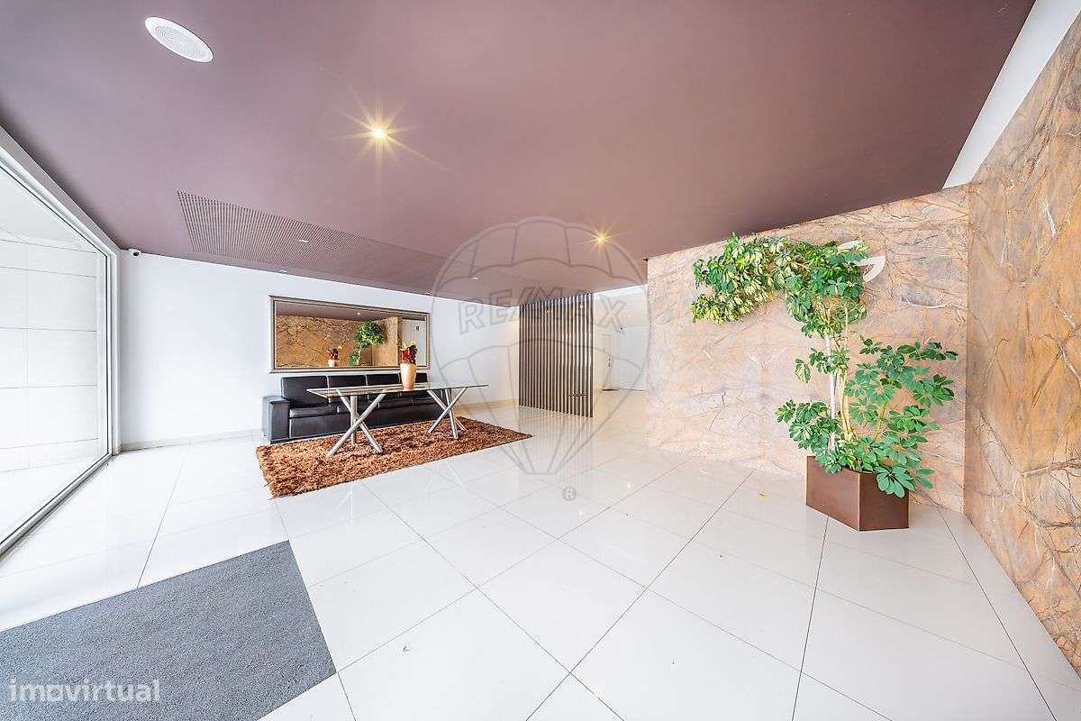 Apartamento T2 para arrendamento - Grande imagem: 2/27