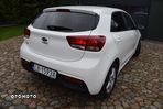 Kia Rio - 14