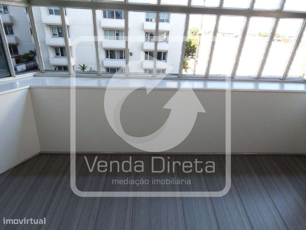 Excelente apartamento T2, com 89 m², localizado, na Amora, Seixal. ... - Grande imagem: 4/20