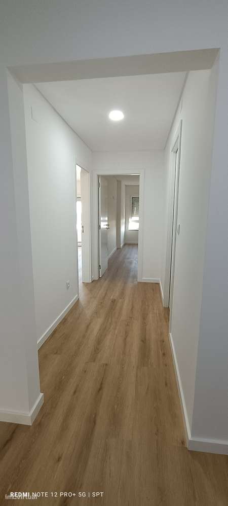 Quinta da Piedade T3 Remodelado 1ºAndar c/Parqueamento-6