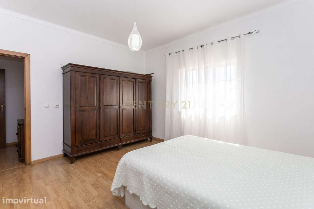 Moradia T5 com Piscina em Poceirão, Palmela-35