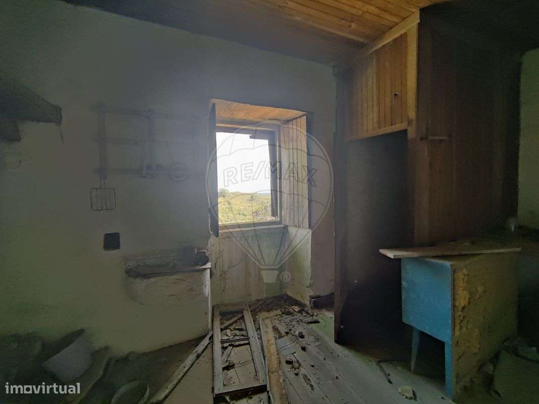 Moradia T3 para venda-7