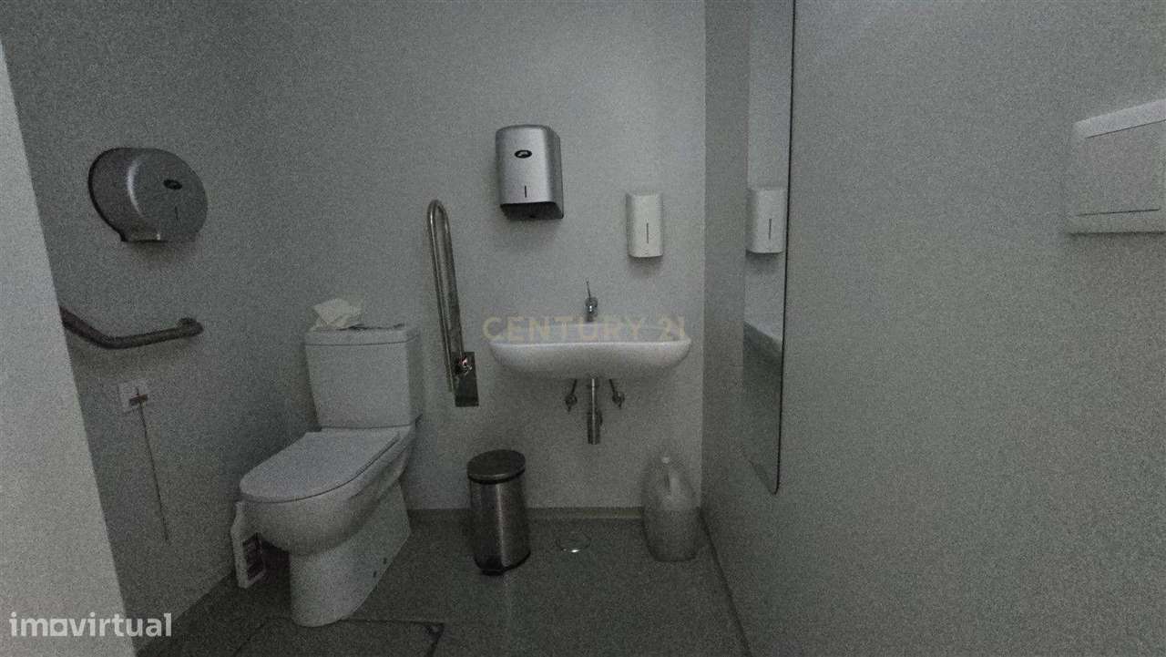 Loja em Queluz e Belas, Sintra - Oportunidade Única! - Grande imagem: 2/9