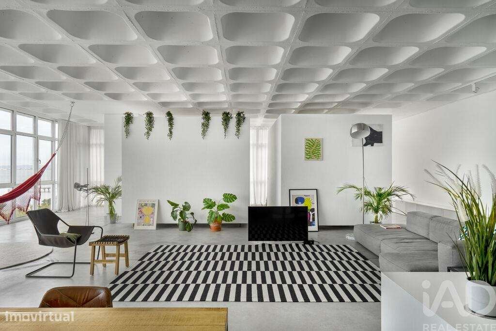 Loft T3 em Marvila de 275,00 m2 - Grande imagem: 4/29