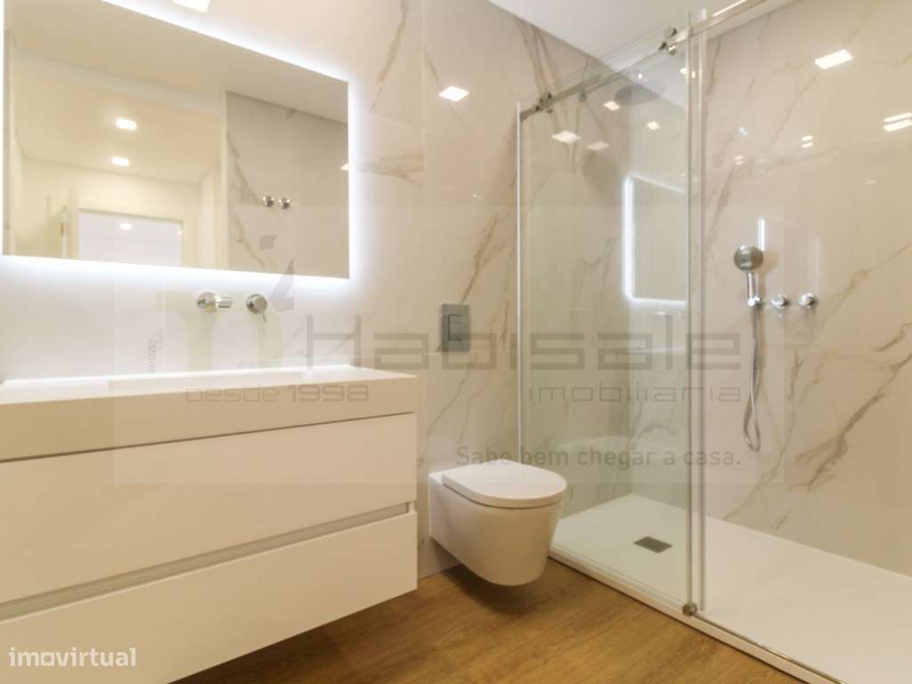 Moradia de Luxo com elevador, piscina e vista panorâmica, em Loures-36