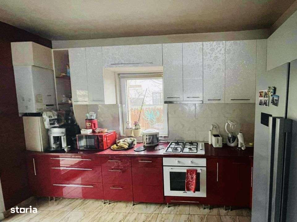 Casa tip duplex pe Urisagului , 120 mp util + pod inalt - Imagine principală: 2/9