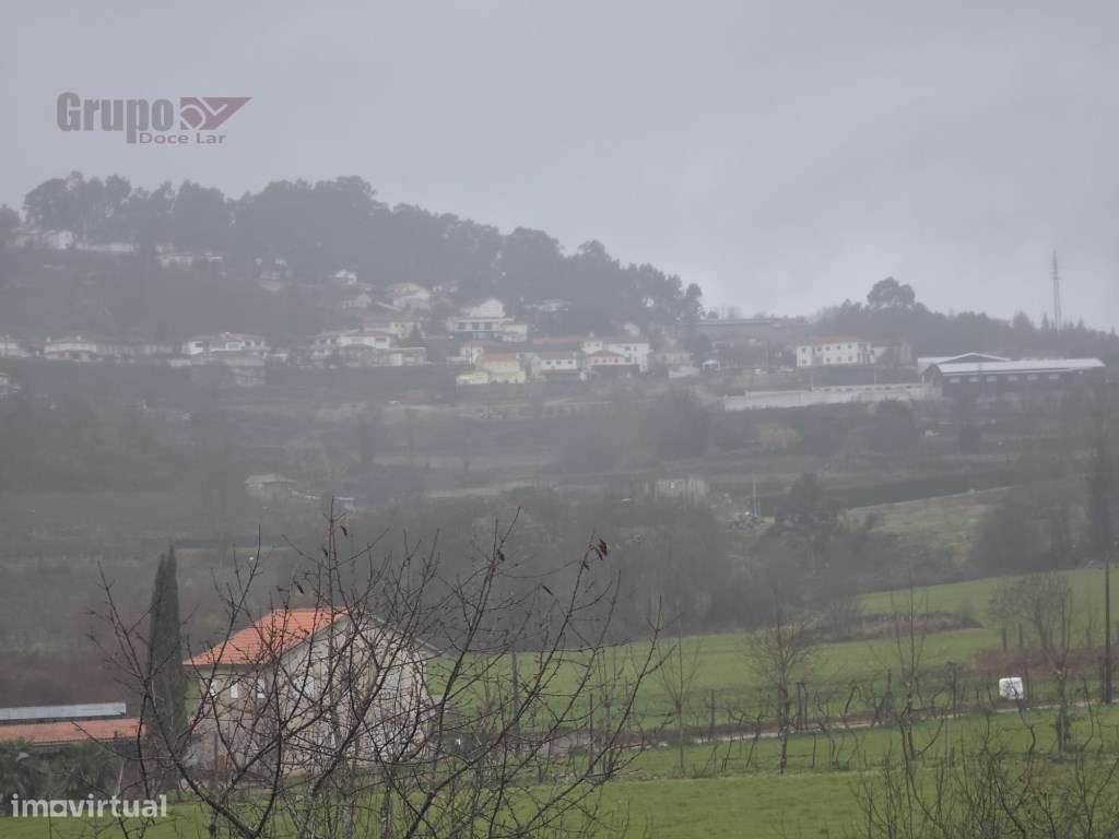 Moradia T3 com Armazém de 300m² - O Equilíbrio Perfeito entre Habit...-21