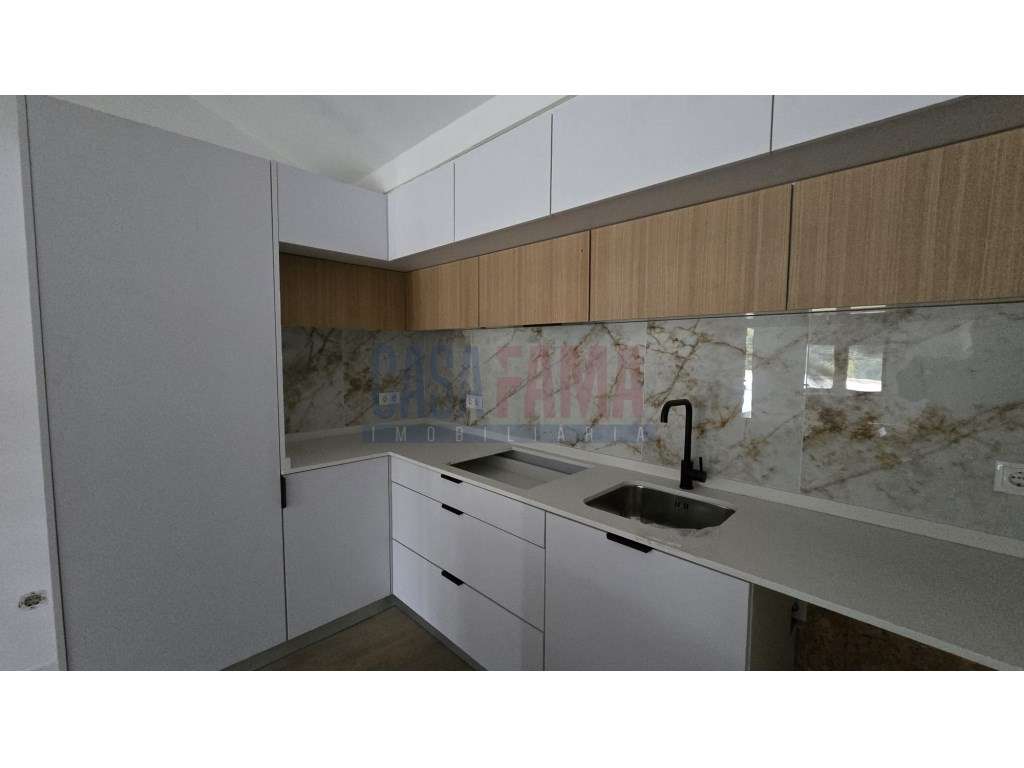 Moradia T1+1 Remodelada em Fradelos - Grande imagem: 3/8