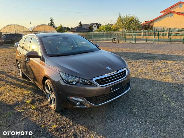 Peugeot 308 1.2 PureTech GPF Active Pack Business S&S EAT8 - 22