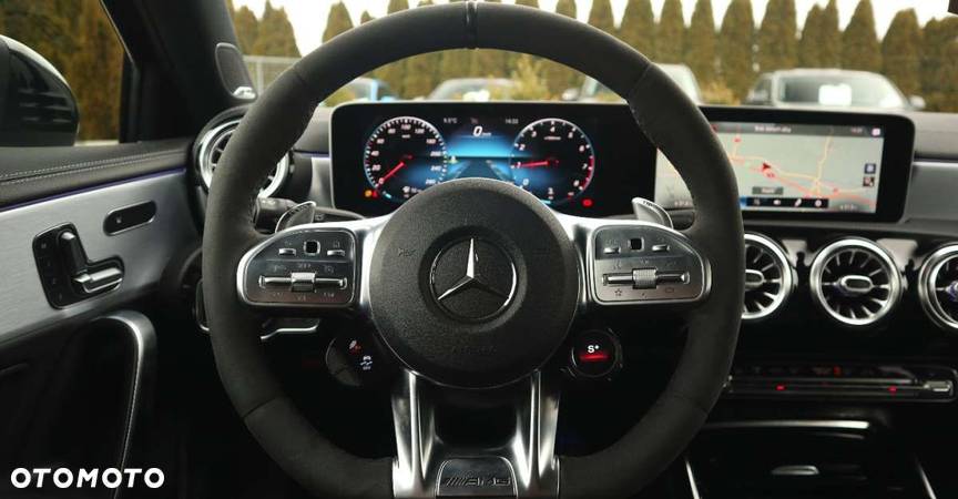 Mercedes-Benz Klasa A 35 AMG 4-Matic 8G-DCT - 23