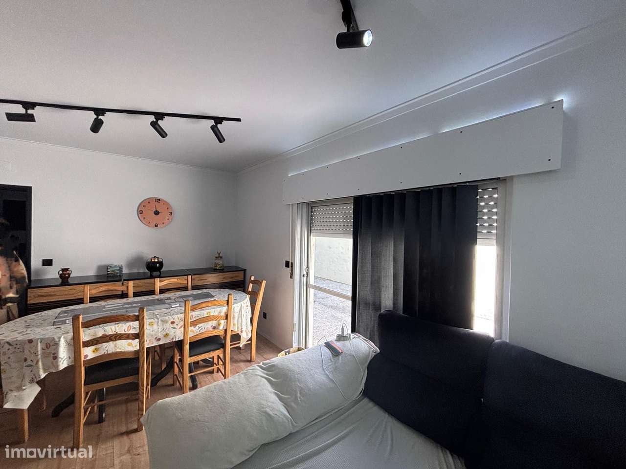 T3 RC Grande Terraço, Jardim, Fogão Lenha e Churrasqueira-19