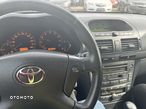 Toyota Avensis 1.8 VVT-i Sol - 4