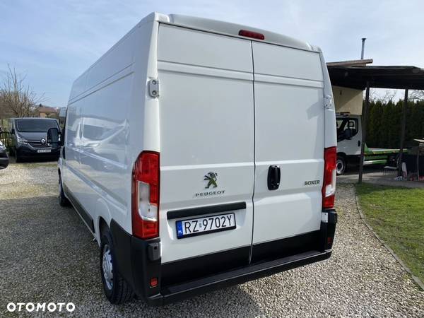 Peugeot Boxer niski przebieg zakupiony w salonie w Rzeszowie bezwypadkowy - 3