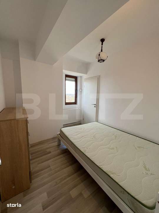 Priveliste exceptionala! Apartament 3 camere cu terasa, zona Consul - Imagine principală: 4/11