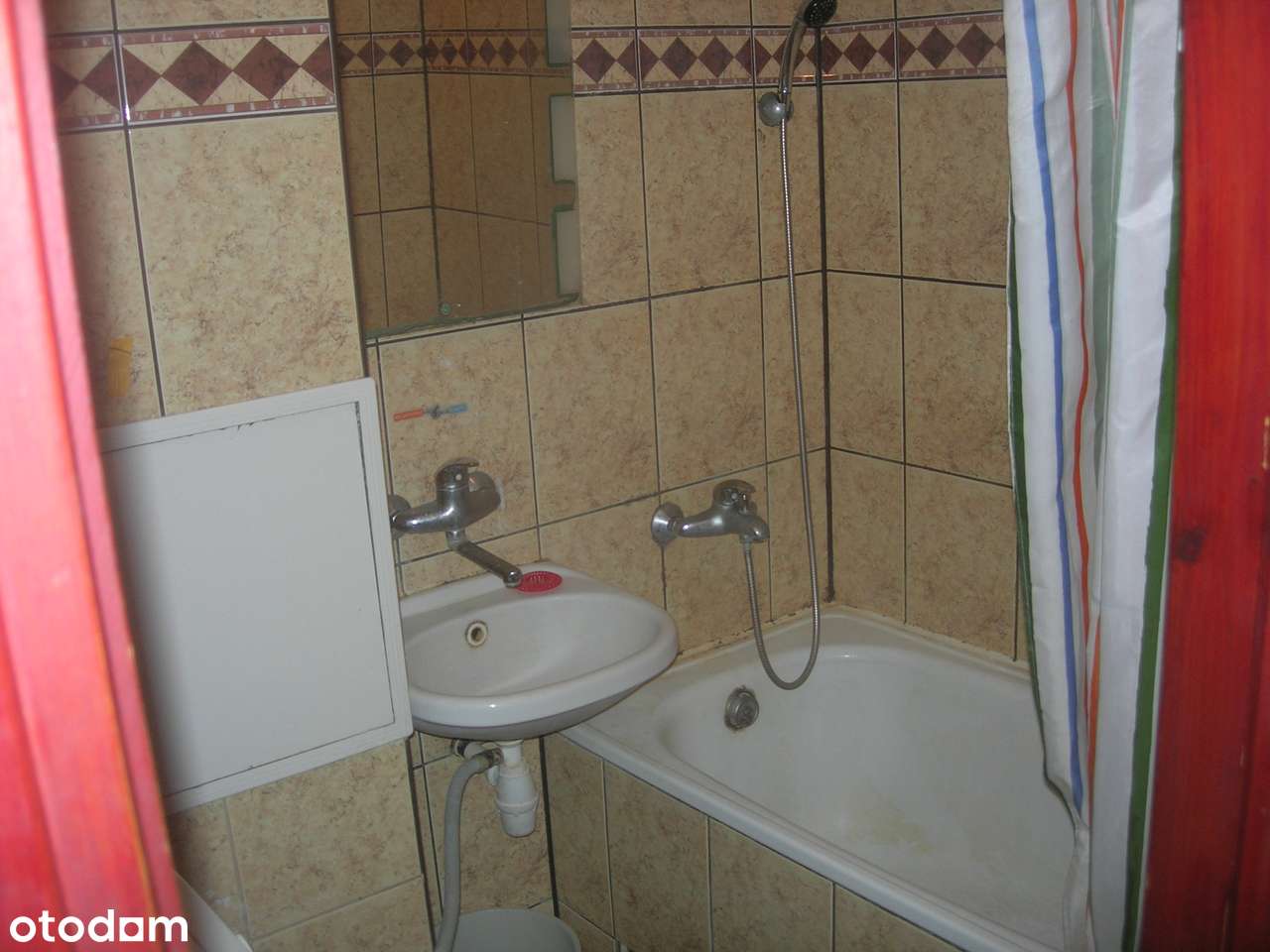 3 rozkładowe pokoje z oddzielną kuchnią ogrzewanie miejskie-8