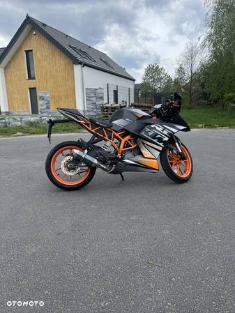 KTM RC 125 - 1