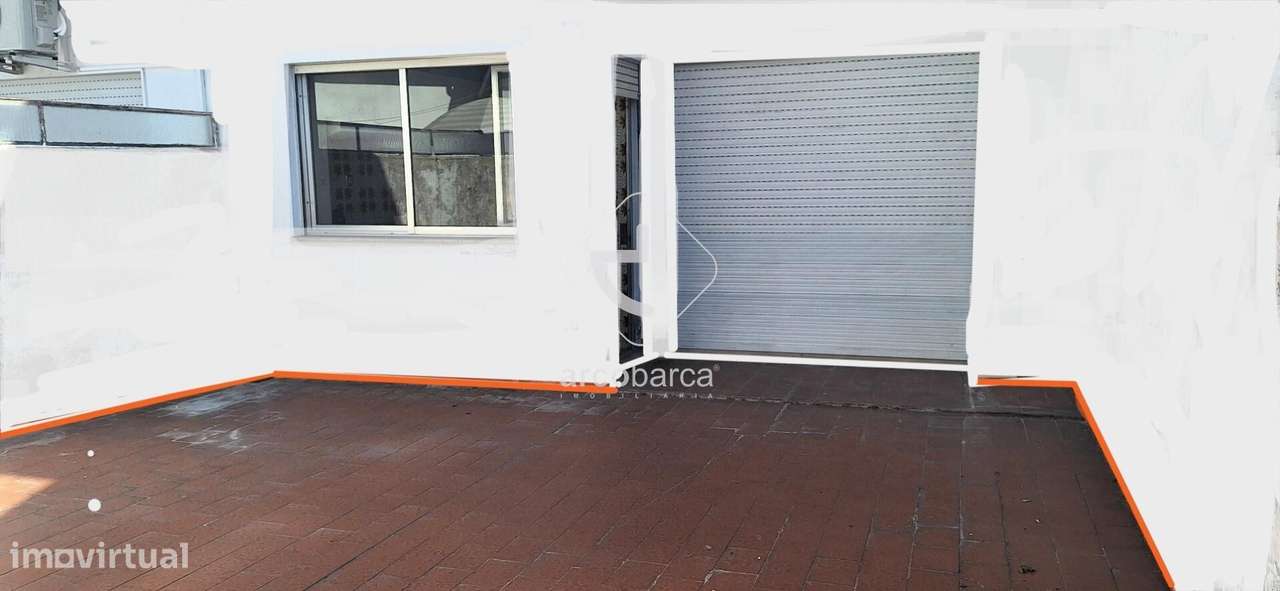 Moradia T4 Circunvalação Hospital S. João - Porto-7