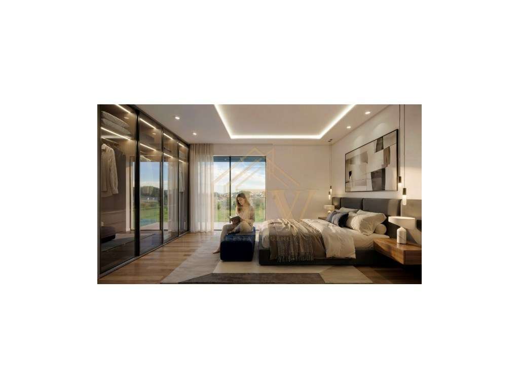 Moradia T4 Nova em Lordelo | Guimarães-7