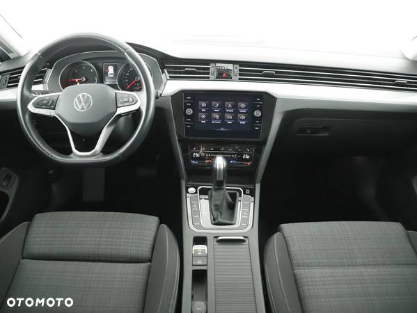 Volkswagen Passat 2.0 TDI EVO Business DSG - 26