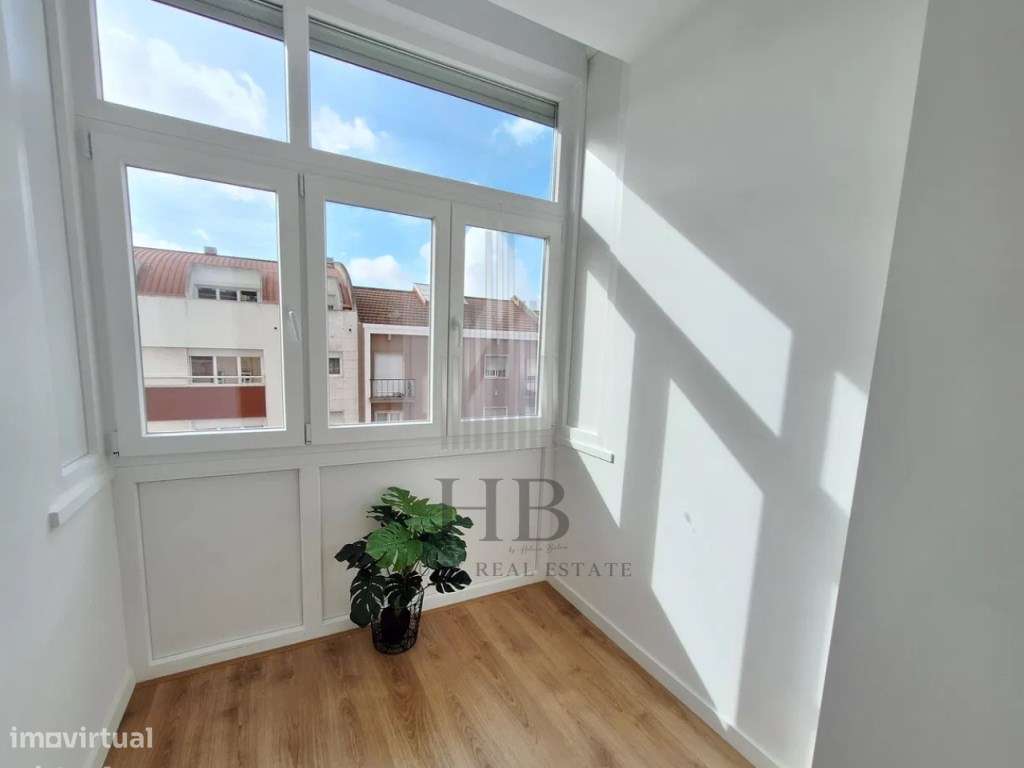 Apartamento T3 Benfica com Varanda | Lisboa-12