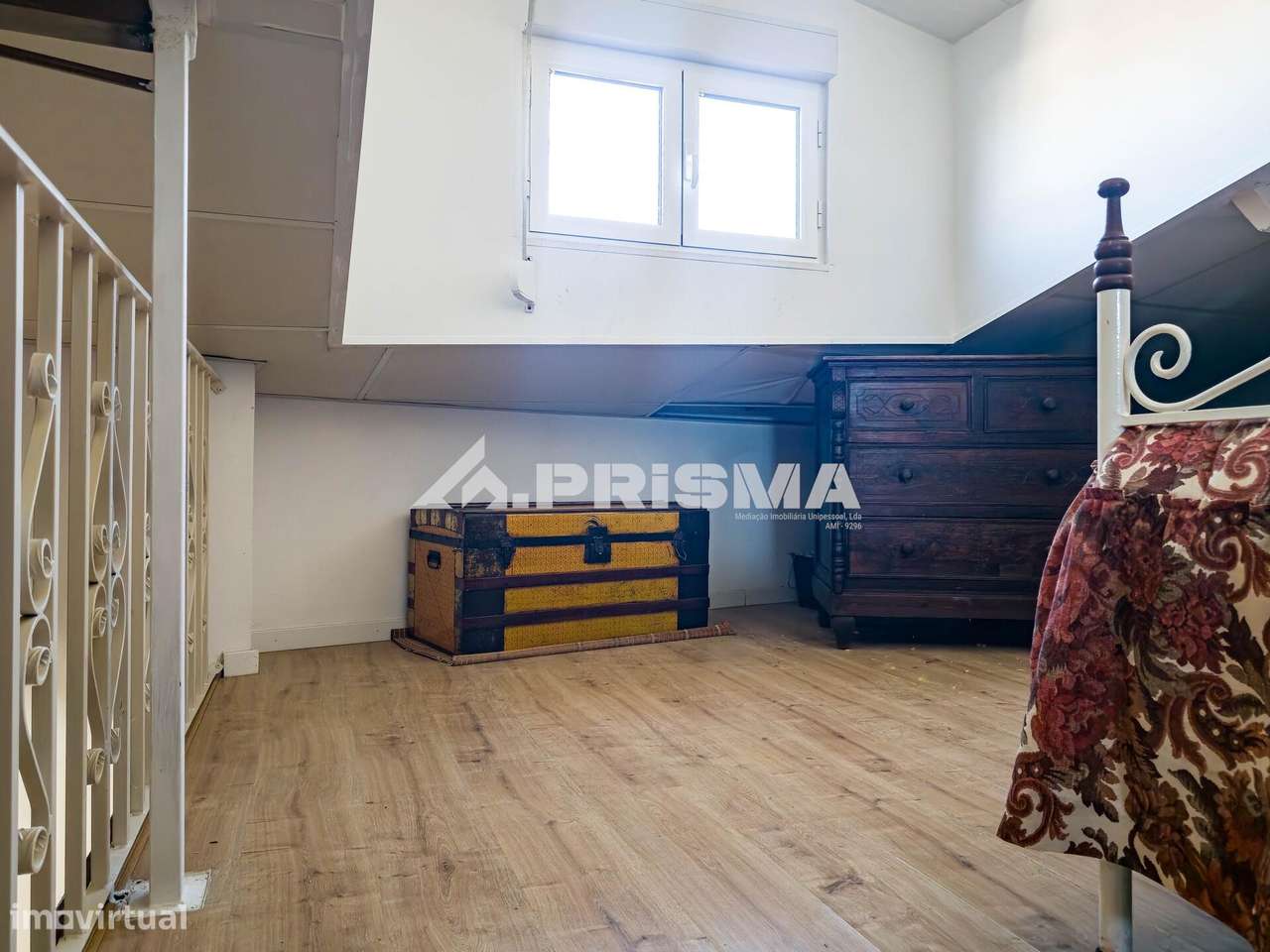 Moradia em banda para venda em Alcains-20