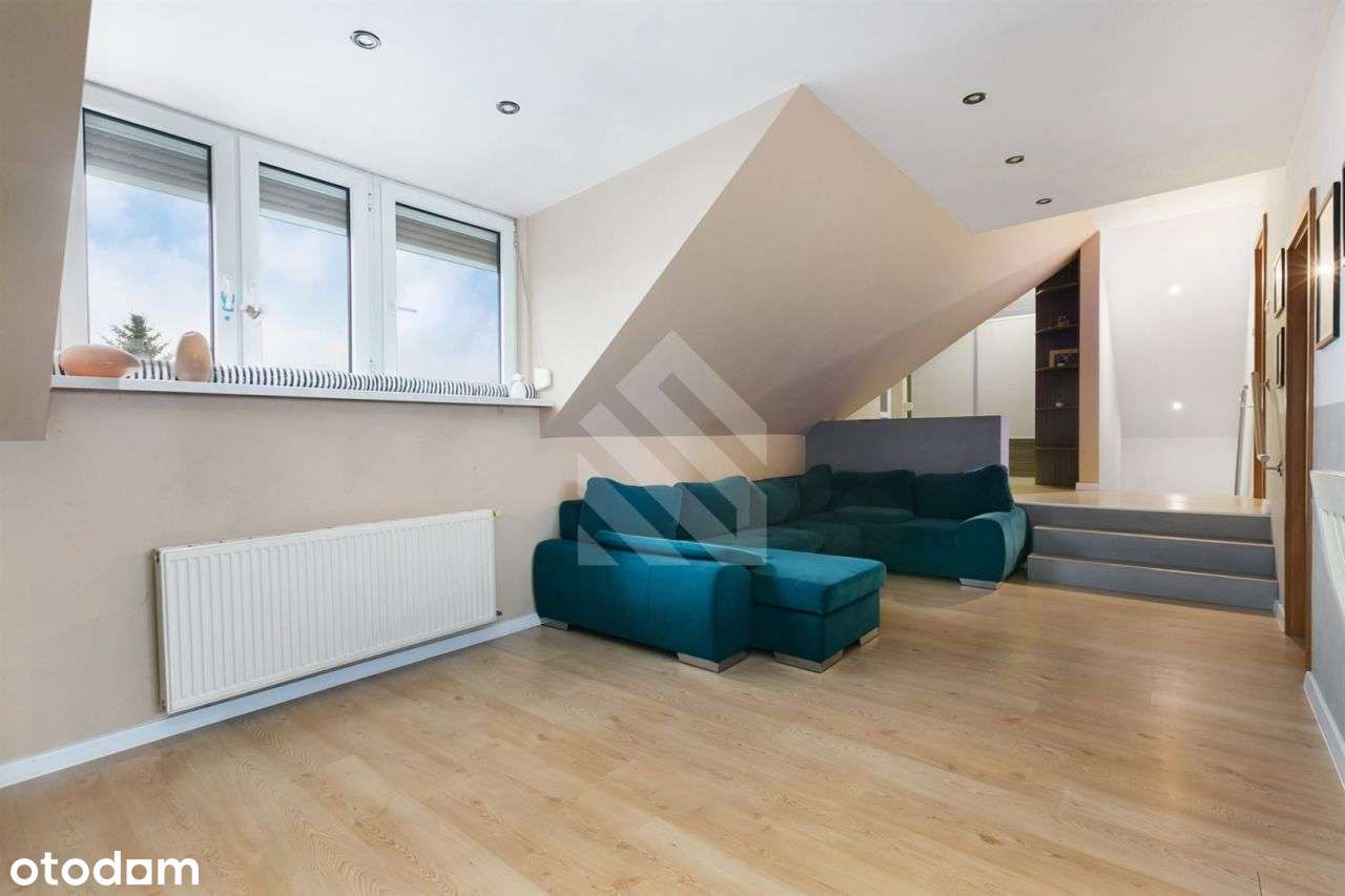 Duży dom dwurodzinny + 2 mieszkania! Bisko szkoły - Pełny obrazek: 3/17