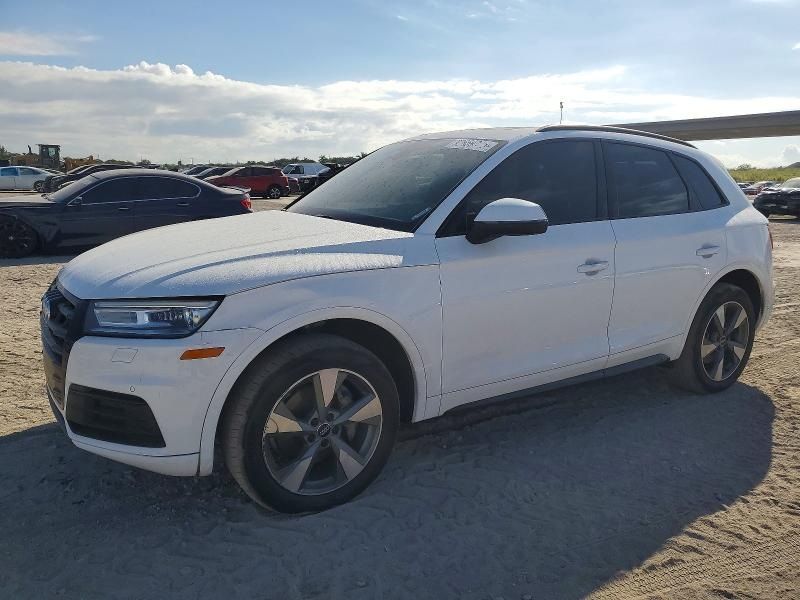 Audi Q5 2.0 TFSI S tronic Design 2020
