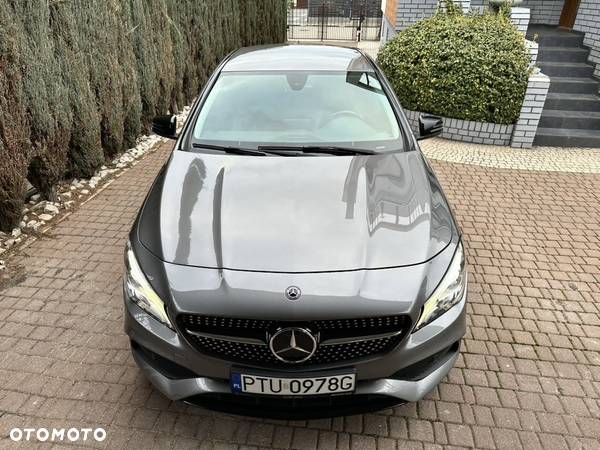 Mercedes-Benz CLA 220 4-Matic AMG Line - 17