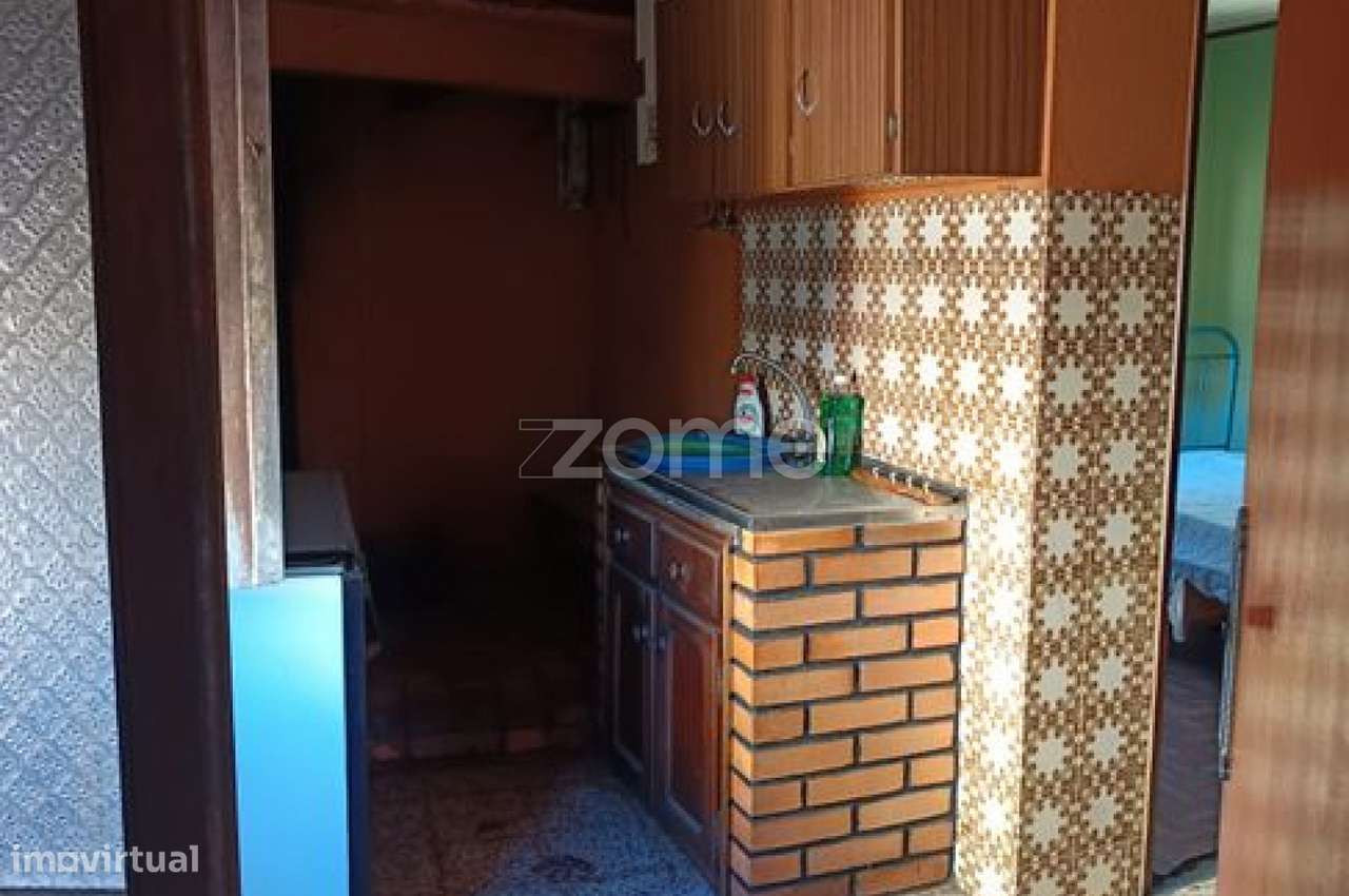 Moradia tradicional T2 de 2 pisos a 15 min de Vila Real | Guiães-19
