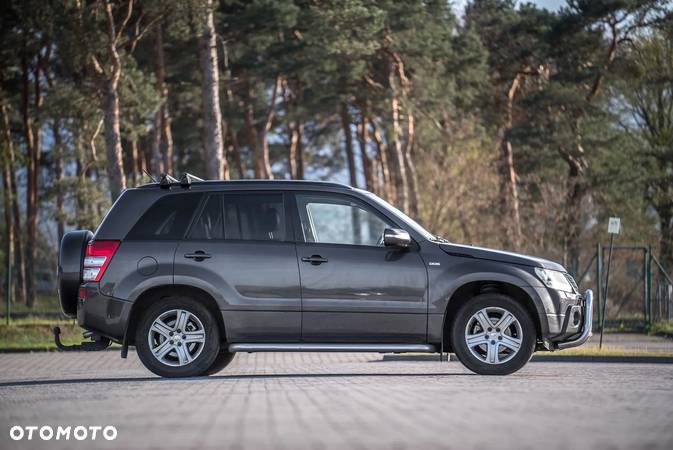 Suzuki Grand Vitara 1.9 DDiS Premium - 3