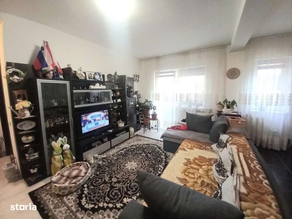 Apartament de 2 camere, 50 mp, parcare, zona Eroilor - Imagine principală: 1/7