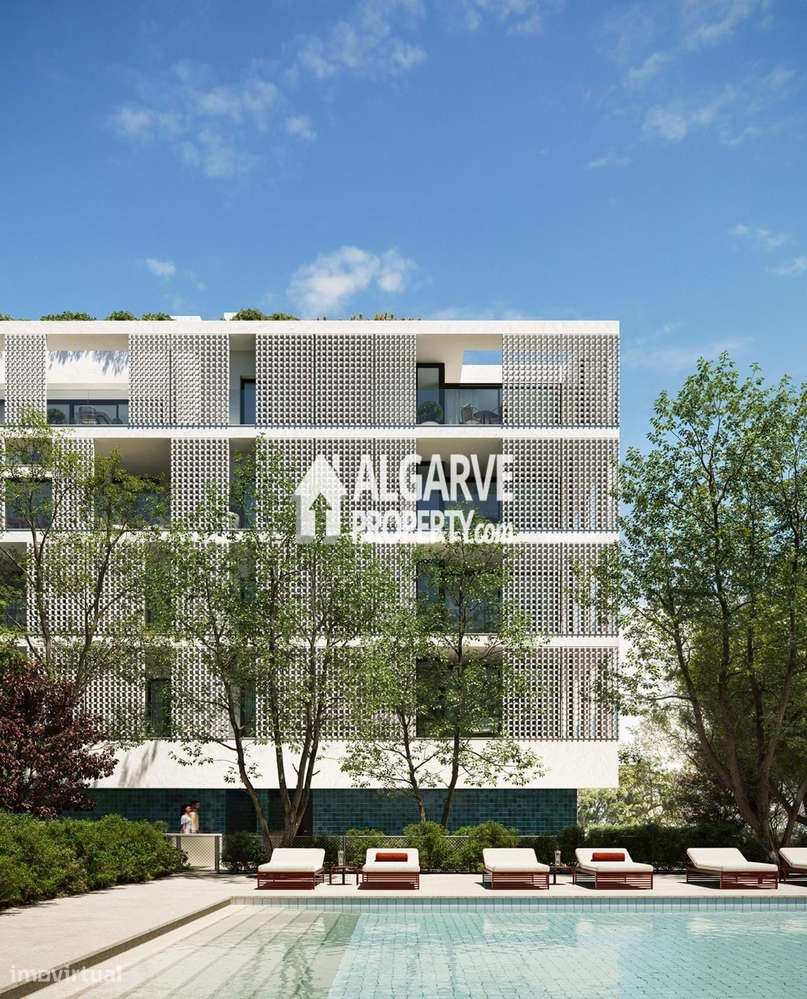 Duplex T3 de Luxo com Piscina no Terraço no Centro de Vilamoura – Bota-14