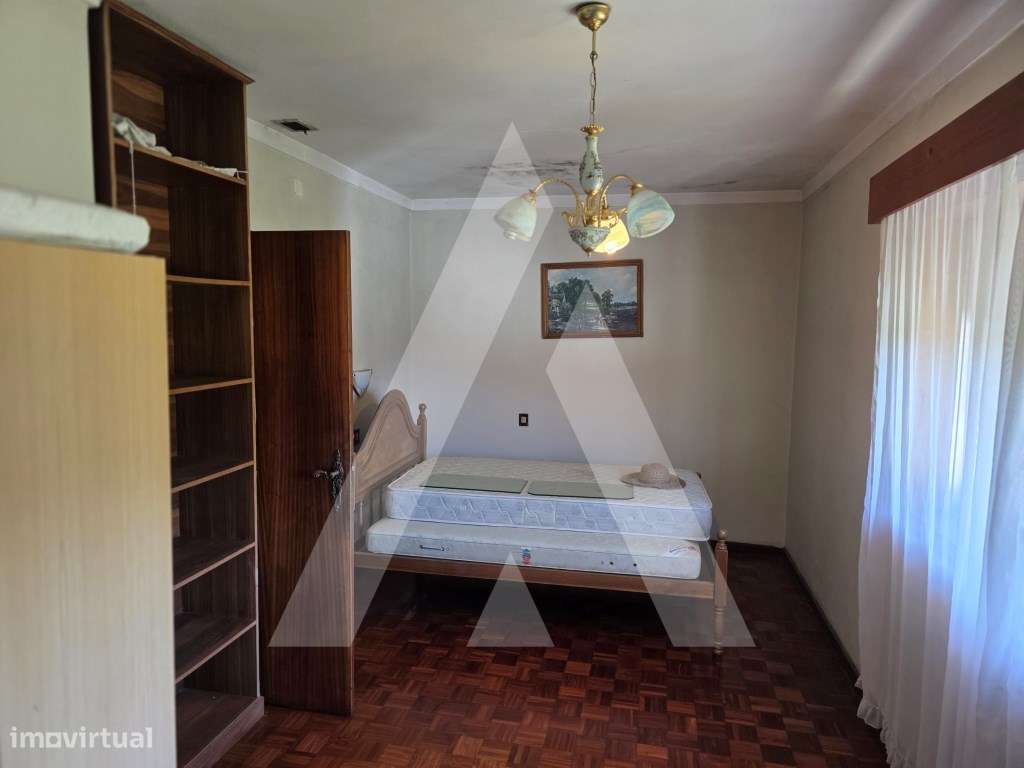Excelente Moradia T4 em Carregosa, Oliveira de Azeméis-21