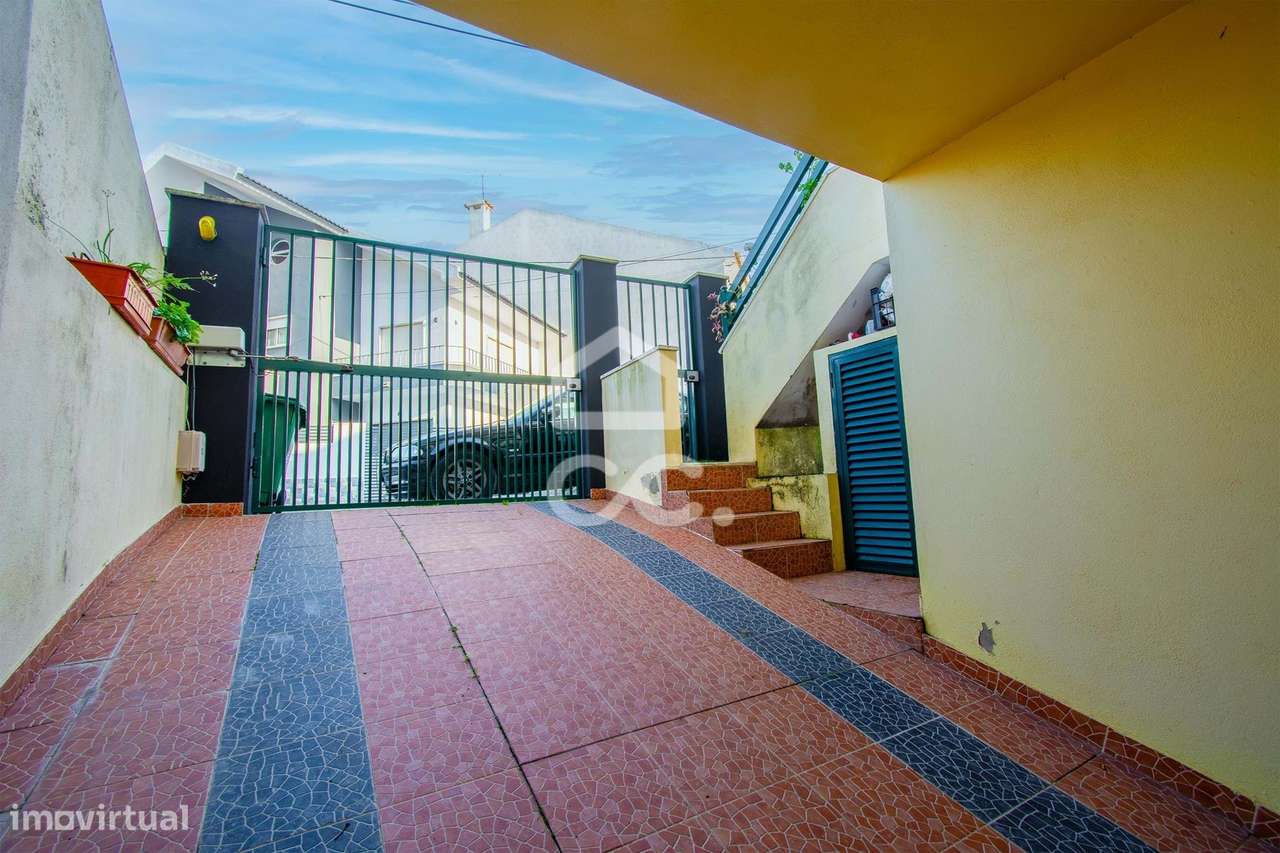 Moradia T3+1 Vale Milhaços-17