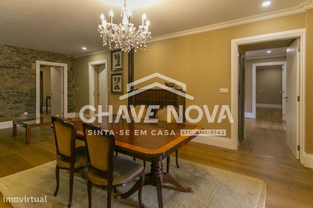 MV - Moradia em Pedra c/Piscina + 2 ap.  T2  com Vista Rio - Grande imagem: 5/25