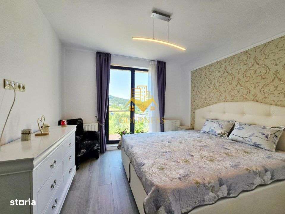 Casă modernă de vânzare, curte, 6 camere, parcare, Zona Vivo, Florești-8