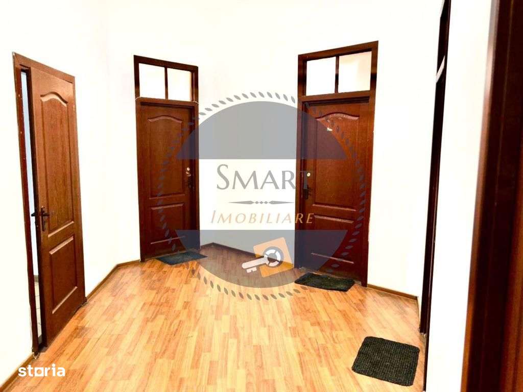 De Închiriat / Vânzare - Imagine principală: 2/19