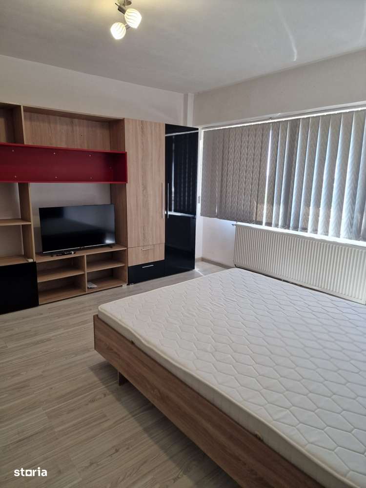 Decomandata Calea Bucuresti  31mp. - Imagine principală: 3/8