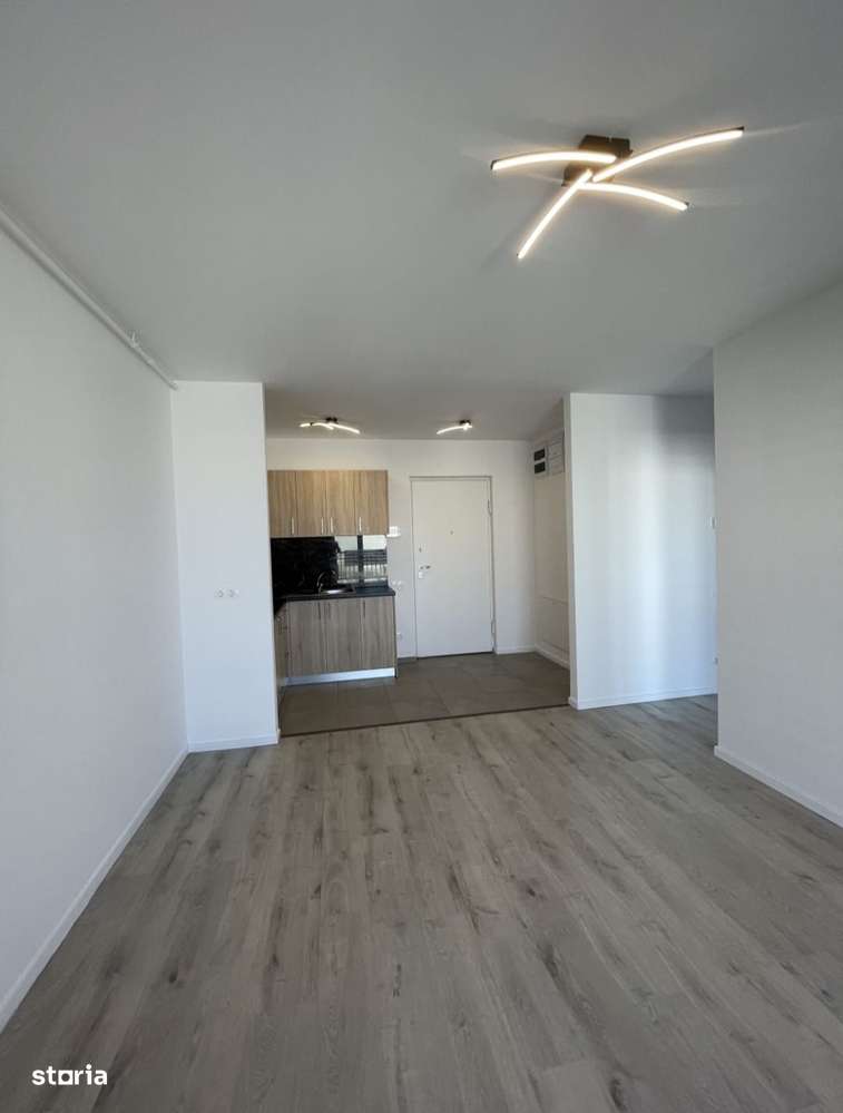 Studio Dublu H Pipera Lake- Rond OMV - Comision 0 - Imagine principală: 4/8