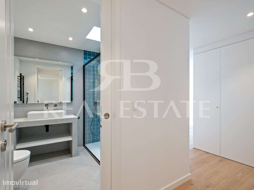 Moradia T4 com Jardim e Piscina no Monte Estoril - Cascais-18