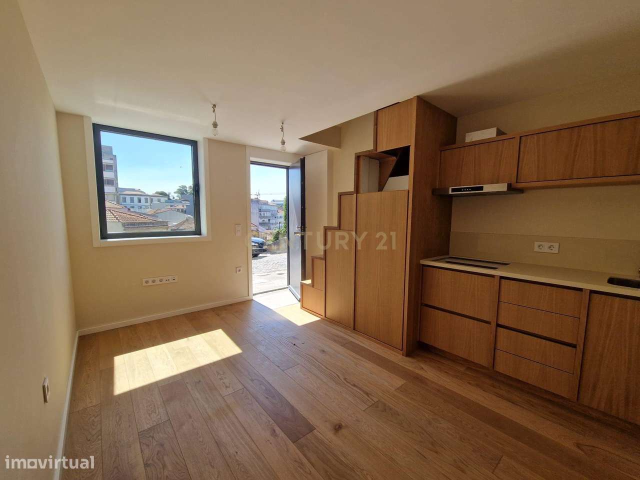Moradia T2 Novo - Largo da Fontinha Centro Porto - Grande imagem: 1/28