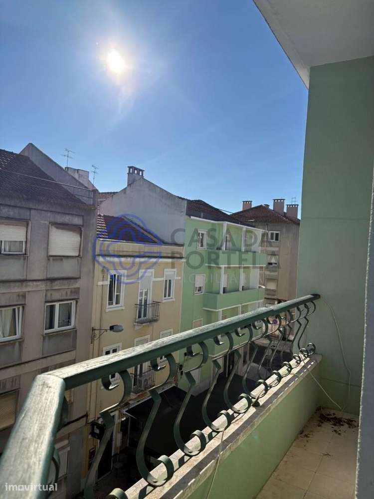 T1 com 60m2 | Vista Rio | Exposição Nascente/Poente | Areeiro - Grande imagem: 4/25