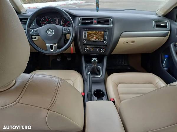 Volkswagen Jetta 2.0 TDI DPF Comfortline - 7